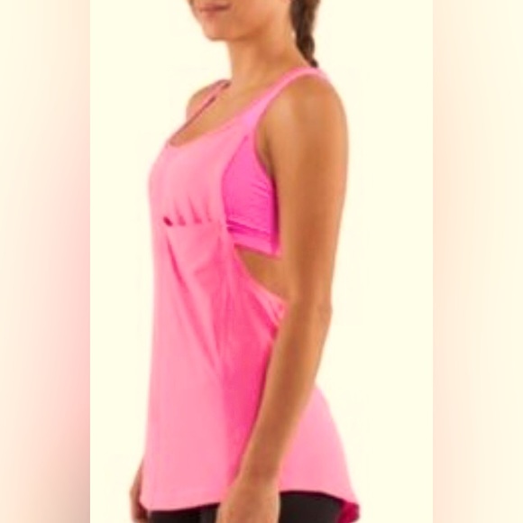 Lululemon athletic sleeveless shirt - Picture 1 of 5